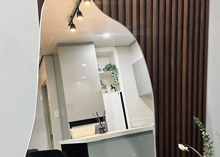 アパート Traveler's Nest Near Airport, Netflix, Stylish, Cozy With Swimming Pool