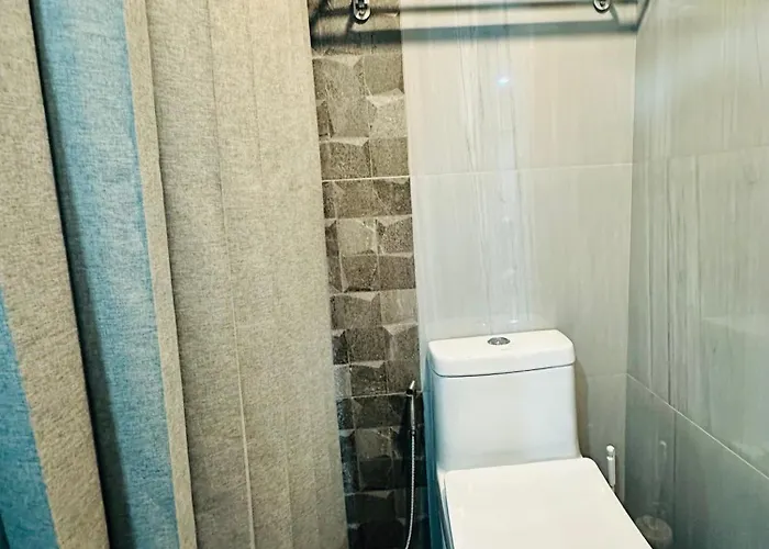 アパート Traveler's Nest Near Airport, Netflix, Stylish, Cozy With Swimming Pool *
